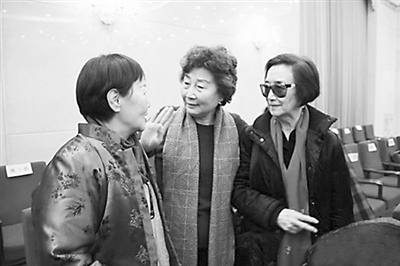 ʧɢ60��ĸŮ�纣���J(r��n)��ɰ��xɢ��ͥ�A��(m��ng)