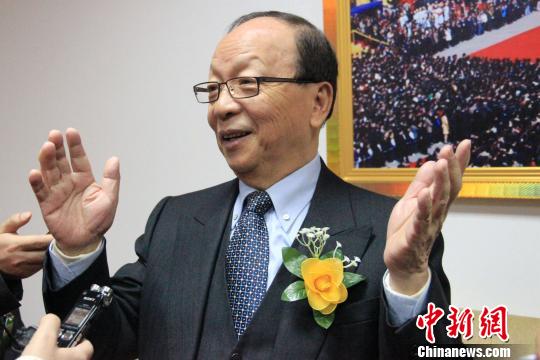 時(shí)隔10年蔣孝嚴(yán)清明再祭黃帝陵 時(shí)隔10年蔣孝嚴(yán)清明再祭黃帝陵