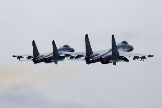 臺軍監(jiān)控解放軍機(jī)穿巴士海峽軍演(圖)