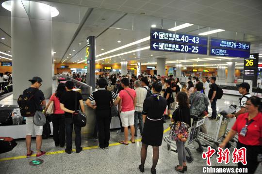 �_���C�⺞�������� �Ϻ��ڰ��_��15���(n��i)Ѹ��ͨ�P(gu��n)��ǰ������̎�Ⱥ��������Ľ� �z