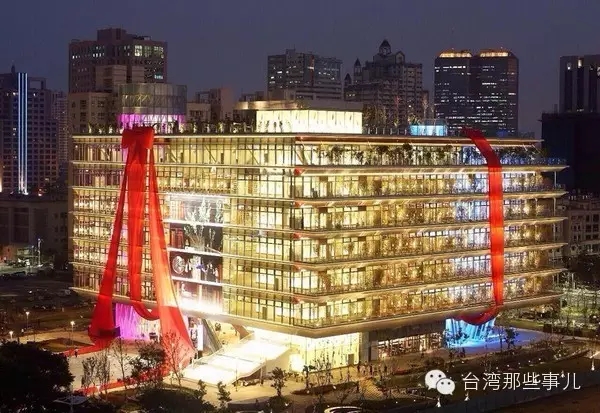 赴臺游:2015年臺灣十大非去不可圖書館 赴臺游:2015年臺灣十大非去不可圖書館