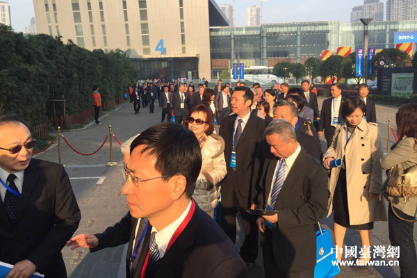 �M�D��2015�ɰ���I(y��)���Ͻ�ɽ����_Ļ