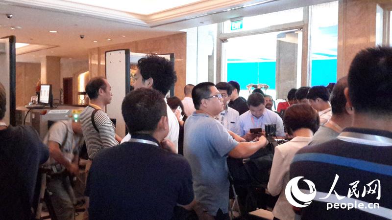 ����(x��)�R������������3�r�e�� ӛ�ߜ�(zh��n)�䰲�z���D����4��