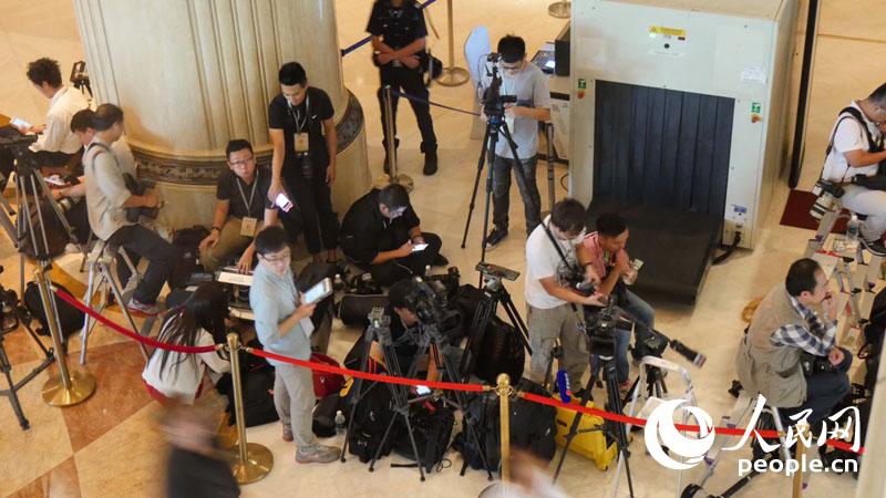 ����ý�w�۽�����(x��)�R���� ���@��ͨ���D��