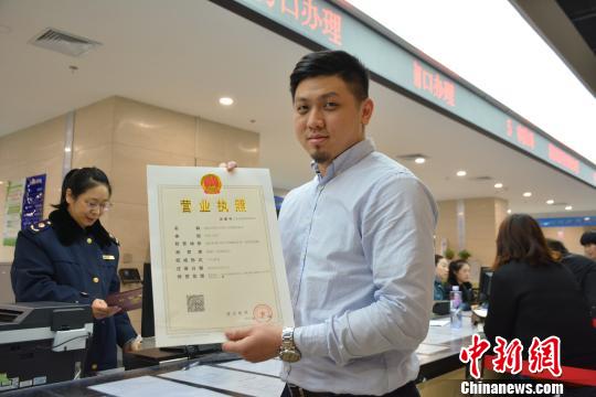 ���(y��ng)���ׂ�(g��)�_(t��i)������(g��)�w���̑��k���_���Gɫͨ��