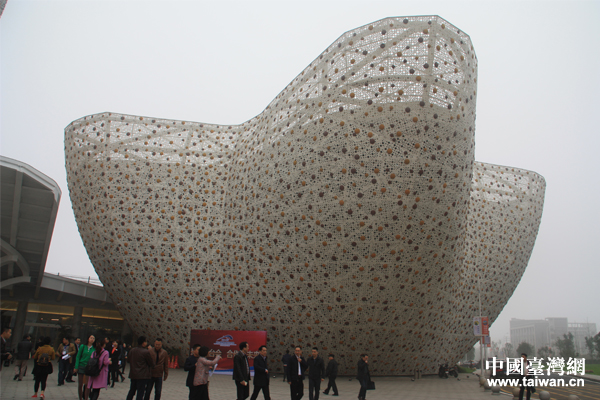 走進(jìn)湖南“瓷都” 領(lǐng)略湘瓷魅力 走進(jìn)湖南“瓷都” 領(lǐng)略湘瓷魅力