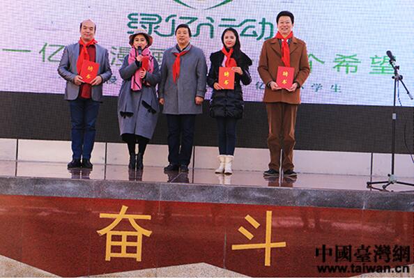 �ɰ�ͬ���y���k���� �h(hu��n)�����������M(j��n)�^��С�W(xu��)