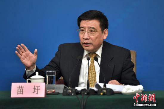 3��11����ʮ����ȫ��(gu��)�˴���Ε�(hu��)�h�������e��ӛ�ߕ�(hu��)���D�����׻ش�ӛ�ߵ��ᆖ��<a target='_blank' ><p  align=