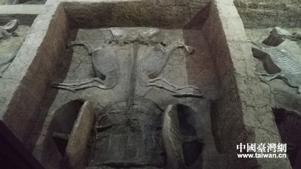 �R�^�еĺ����G�ݣ����A܇�R�����ɣ�ųǉ�