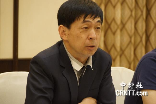 國(guó)臺(tái)辦局長(zhǎng)王剛晤臺(tái)灣專家:大門為臺(tái)胞打開(kāi) 國(guó)臺(tái)辦局長(zhǎng)王剛晤臺(tái)灣專家:大門為臺(tái)胞打開(kāi)