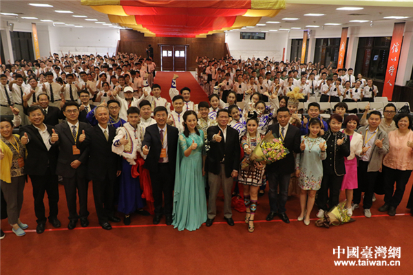 ���������W(xu��)����������ˇ�g(sh��)�I(y��)�W(xu��)Ժ�����ŌW(xu��)У�Ď�����ͬ��Ӱ��