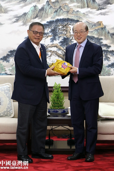 劉結(jié)一:期望兩岸青少年通過(guò)棒球賽成為好兄弟 劉結(jié)一:期望兩岸青少年通過(guò)棒球賽成為好兄弟