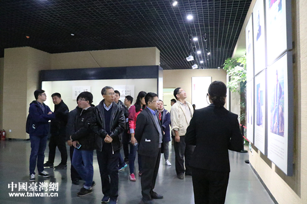 �R���Ļ������^�����ˆT�F(xi��n)���v�������Ї��_���W(w��ng) ������ �z��