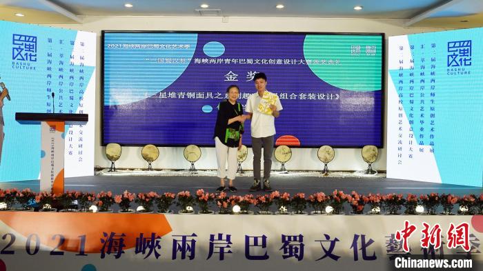 �D���_(k��i)Ļʽ�F(xi��n)��(ch��ng)�������ҿ� �z