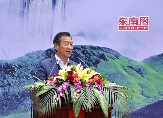 ���Ї�(gu��)�ײ�֮�l(xi��ng)�������e�k����ðײ��_(k��i)�蹝(ji��)