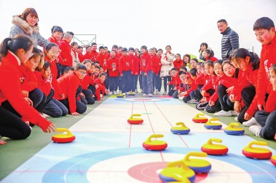 ���p�p�����_�����ã��M(j��n)չƽ��(w��n)��Ч�@