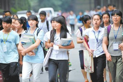 高考學(xué)生綜合素質(zhì)評價將建誠信追責(zé)制以保公平 高考學(xué)生綜合素質(zhì)評價將建誠信追責(zé)制以保公平