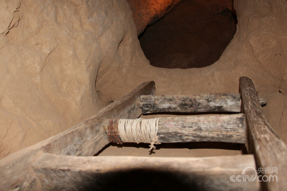 ɽ��4000�׵ص��zַ�جF(xi��n)��(d��ng)�ꡰ�ص���(zh��n)��