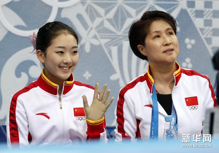 �����W��(hu��)����12�����ӻ����������Ӿ��@Ů�ε�14��