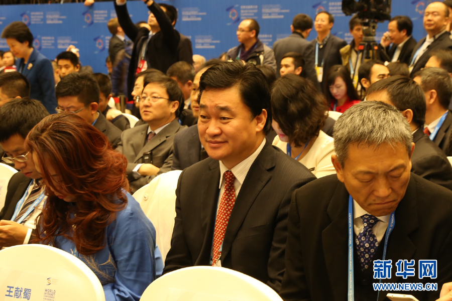 ���e�����绥(li��n)�W(w��ng)���(hu��)�_Ļʽ�F(xi��n)��(ch��ng)