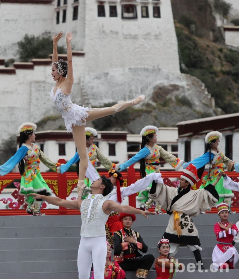 �����B�ġ�ˇ�g(sh��)�F���M����