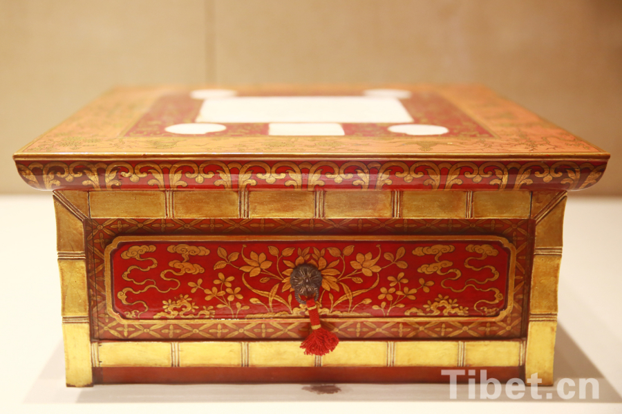 ��Խ�r�ո��ܲصع匚