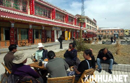 4��3�����˂�?c��)ڰ��οhɏ���~�t���e�V��(ch��ng)�Ȳ�����̫�(y��ng)�� ��(d��ng)�����Ĵ�ʡ���β���Ǽ�������ݰ��οh������ʣ��˂������߳����T���ܐ�����(y��ng)����Ŀǰ���l(f��)����3��16�����ғ������������¼��İ��οh���ѻ֏�(f��)���������a(ch��n)������������