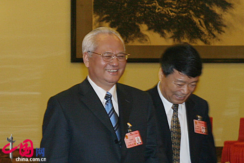 �������L(zh��ng)��W(xu��)�e��(j��ng)�^(gu��)������(hu��)�ñ��T(m��n)һЦ���^(gu��)