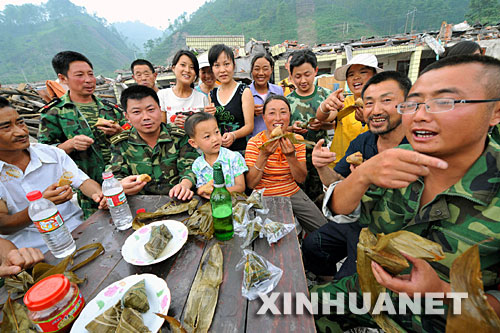 6��8�����Ĵ�ʡ�쌎�д�ɽ�^(q��)���b���ٱ���ʲ�����v�A�(zh��n)�ʺʹ�ͮ�(d��ng)?sh��)��ܞ?z��i)Ⱥ��һ������ӡ� ��(d��ng)�����Ї�(gu��)���y(t��ng)��(ji��)�ն��繝(ji��)���Ĵ�����������C�ȵ����(z��i)�^(q��)��Ⱥ�����^(gu��)��һ��(g��)����Ĺ�(ji��)���� ���A��ӛ�ߺο����z