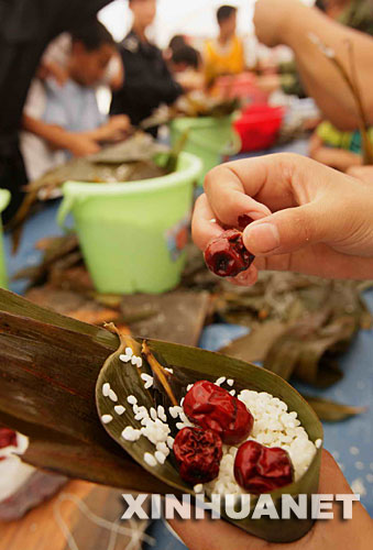 6��8������(l��i)�Ԍ��ĵ��ؾ���Ԯ�ˆT���Ĵ�ʡʲ�����c�t���(zh��n)���ČW(xu��)У�W(xu��)��һ������ӡ� ��(d��ng)�����Ї�(gu��)���y(t��ng)��(ji��)�ն��繝(ji��)���Ĵ�����������C�ȵ����(z��i)�^(q��)��Ⱥ�����^(gu��)��һ��(g��)����Ĺ�(ji��)�ա� ���A��ӛ���������z