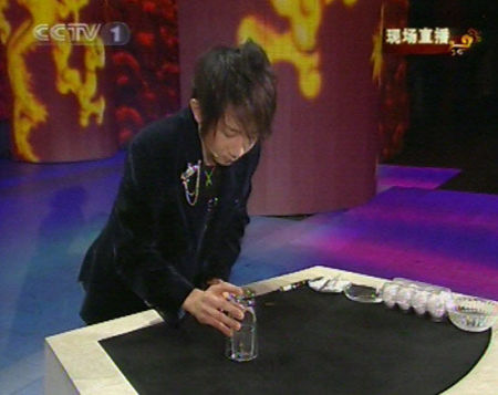 �c(di��n)���鿴��һ��