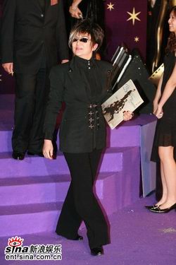 ����(ji��ng)�t̺�r(sh��)�и����L������������PKِ(�D)